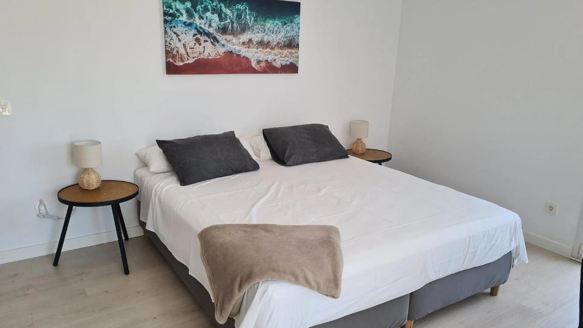 Sunny Getaway Apartment La Herradura  Spain